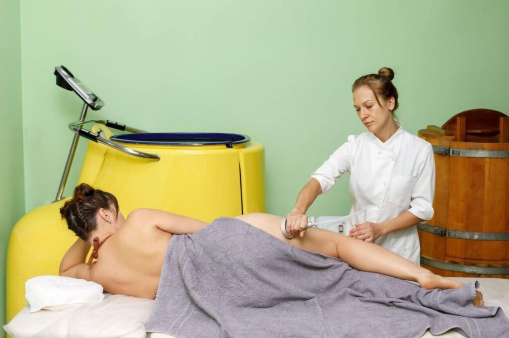 How to Make Weight Loss Massage Oil at Home