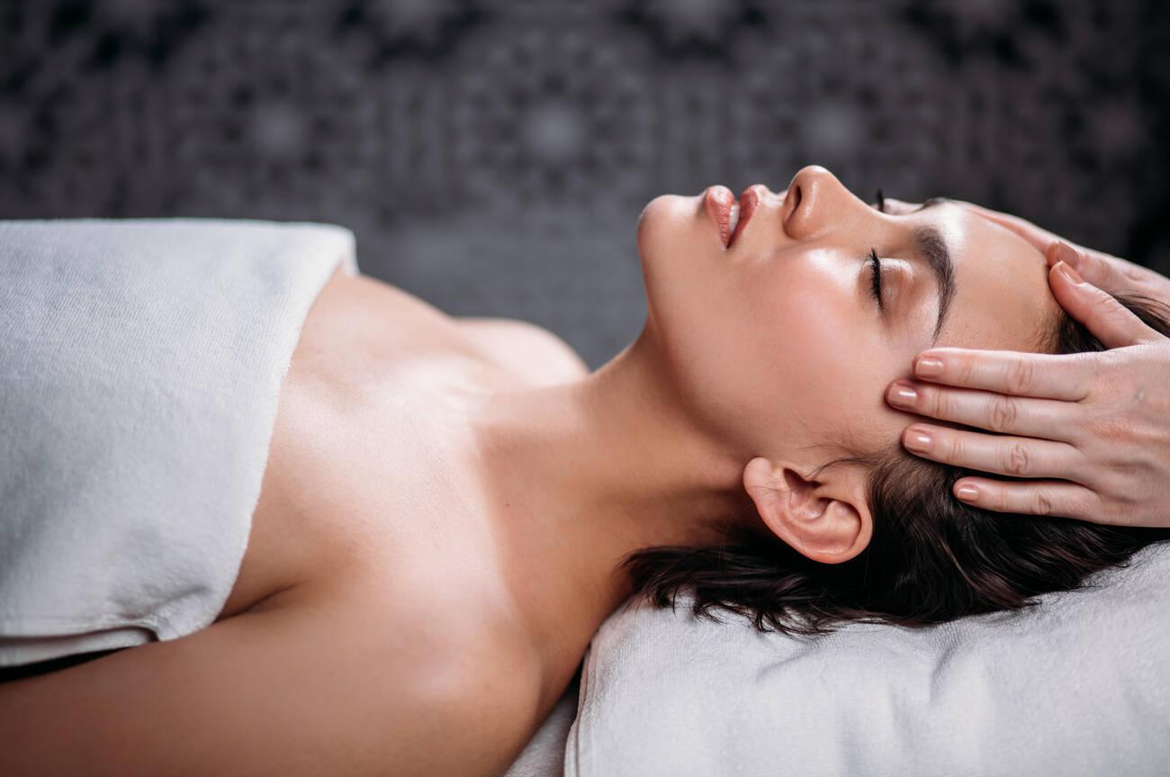 Massage at Home Near Me: Expert Therapists Right at Your Door