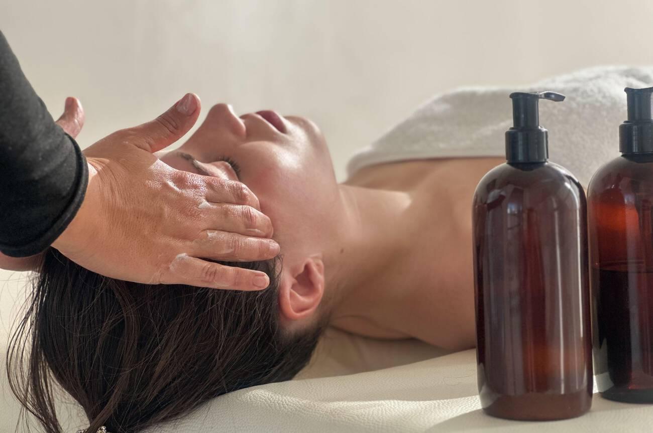 Pain Relief, Delivered: Professional Home Massage in Melbourne