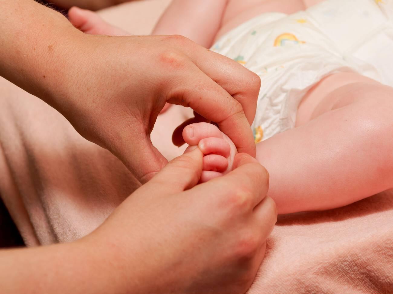 10 Benefits of Baby Massage at Home Every Parent Should Know
